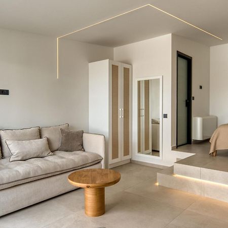 נאפפליו Anima Deluxe Suites מראה חיצוני תמונה