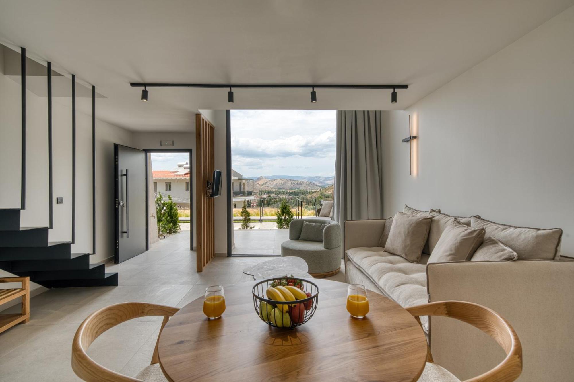נאפפליו Anima Deluxe Suites מראה חיצוני תמונה