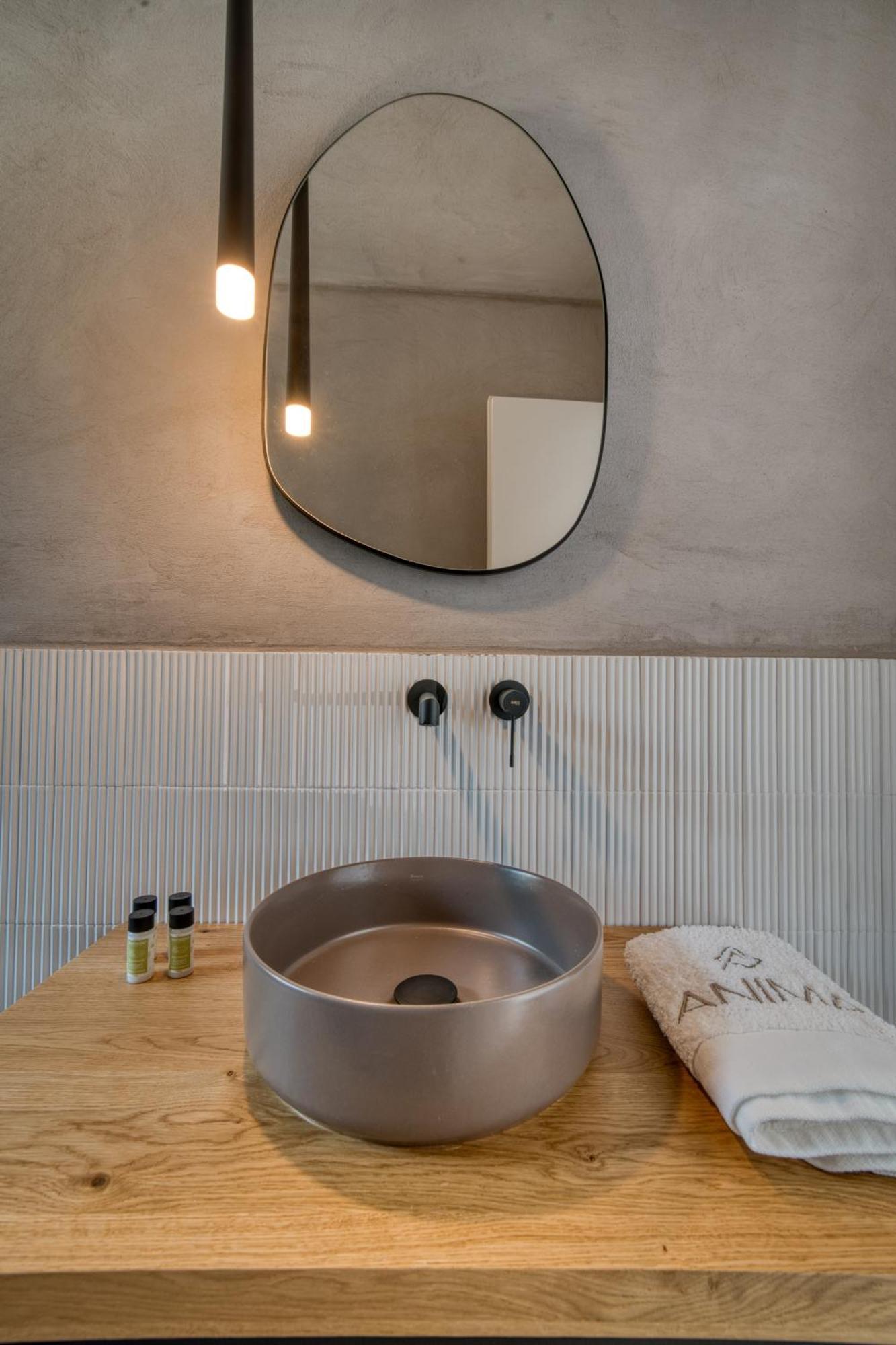 נאפפליו Anima Deluxe Suites מראה חיצוני תמונה
