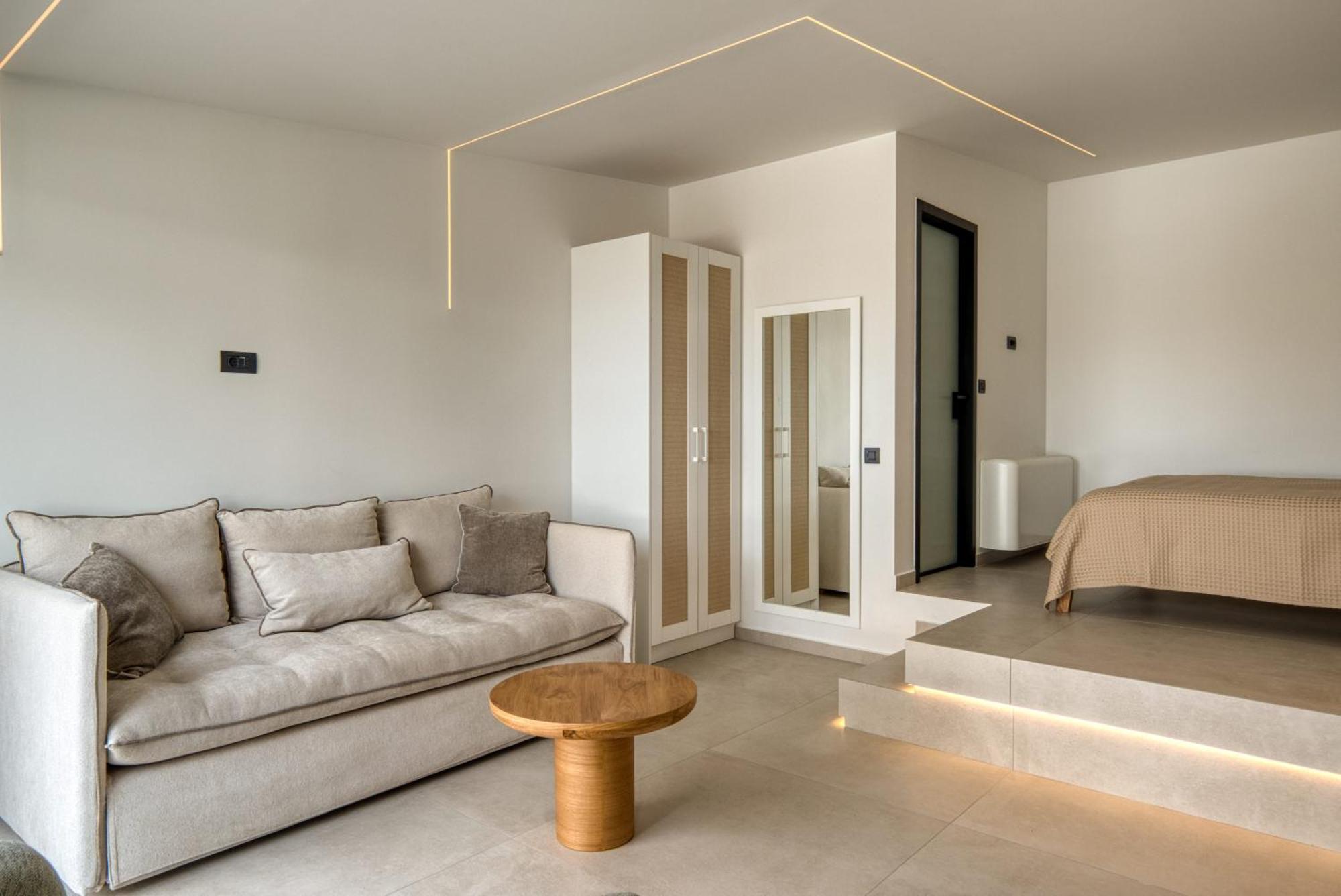 נאפפליו Anima Deluxe Suites מראה חיצוני תמונה